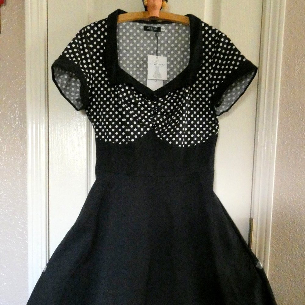 Retro Pinup Rockabilly Style Dress ACEVOG NWT Size Medium